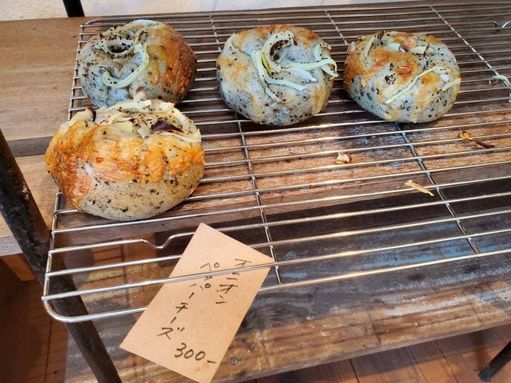 暮らしのパン 日々本店