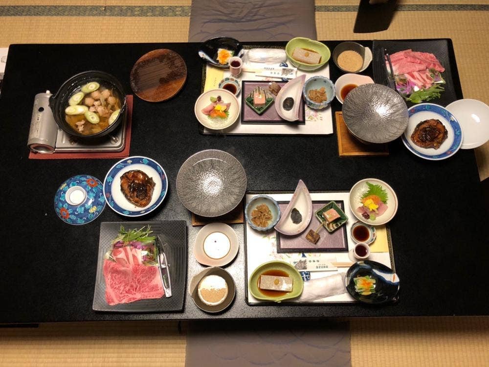能登屋旅館