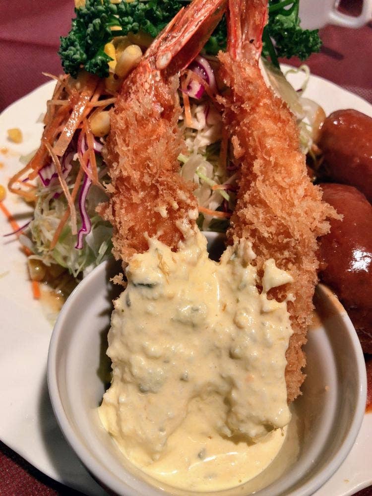 サラダニース 西新宿 4丁目店