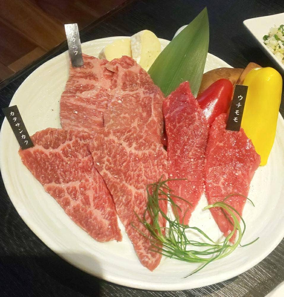 牛進