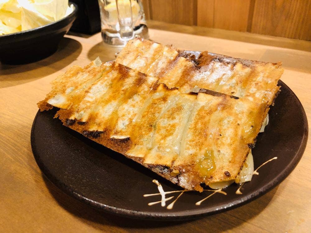 浪花ひとくち餃子 餃々 金山小町店