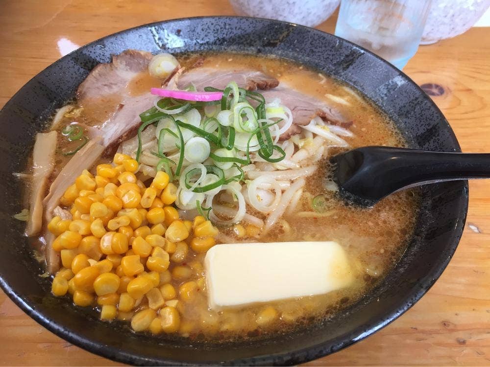 ラーメンさんぱち千歳店