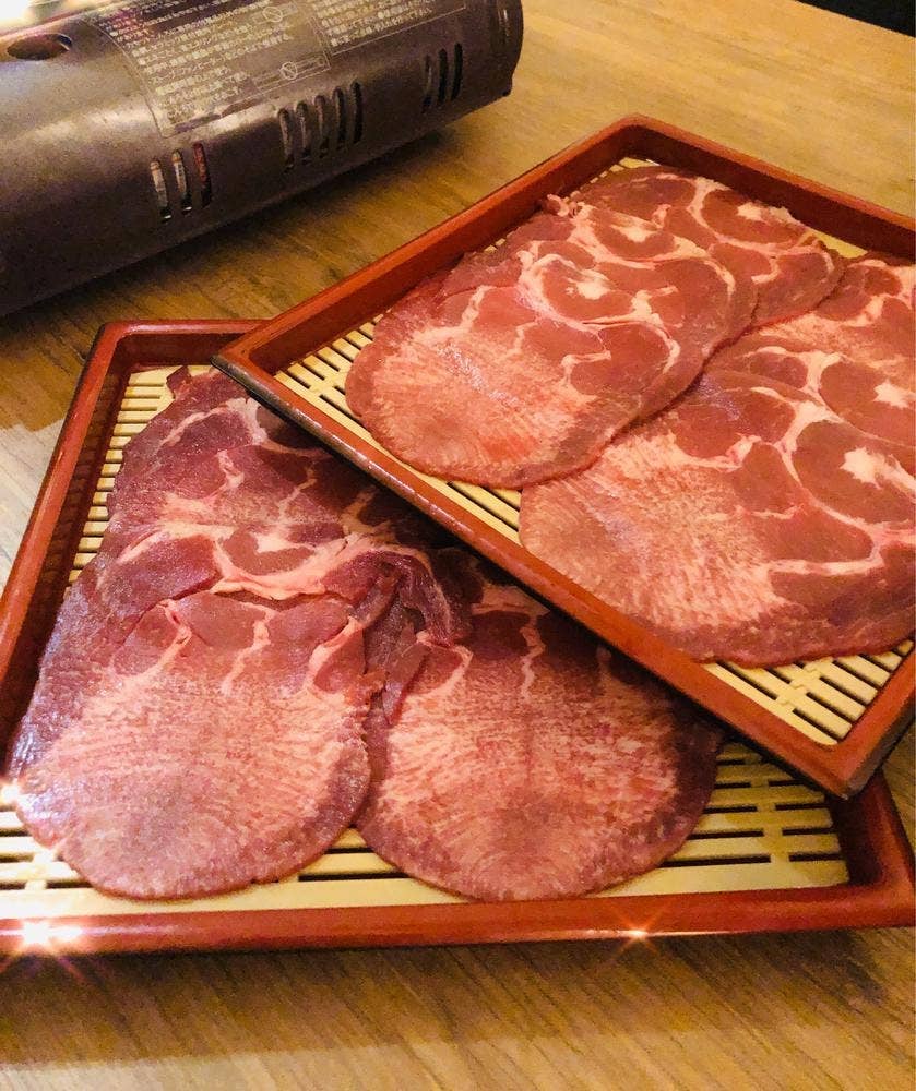 しゃぶしゃぶ 肉炙り寿司 食べ放題 居酒屋 もぐもぐ 名古屋駅前店