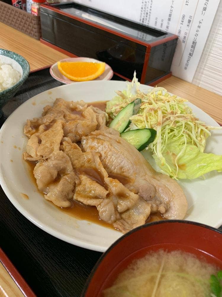食事なとり