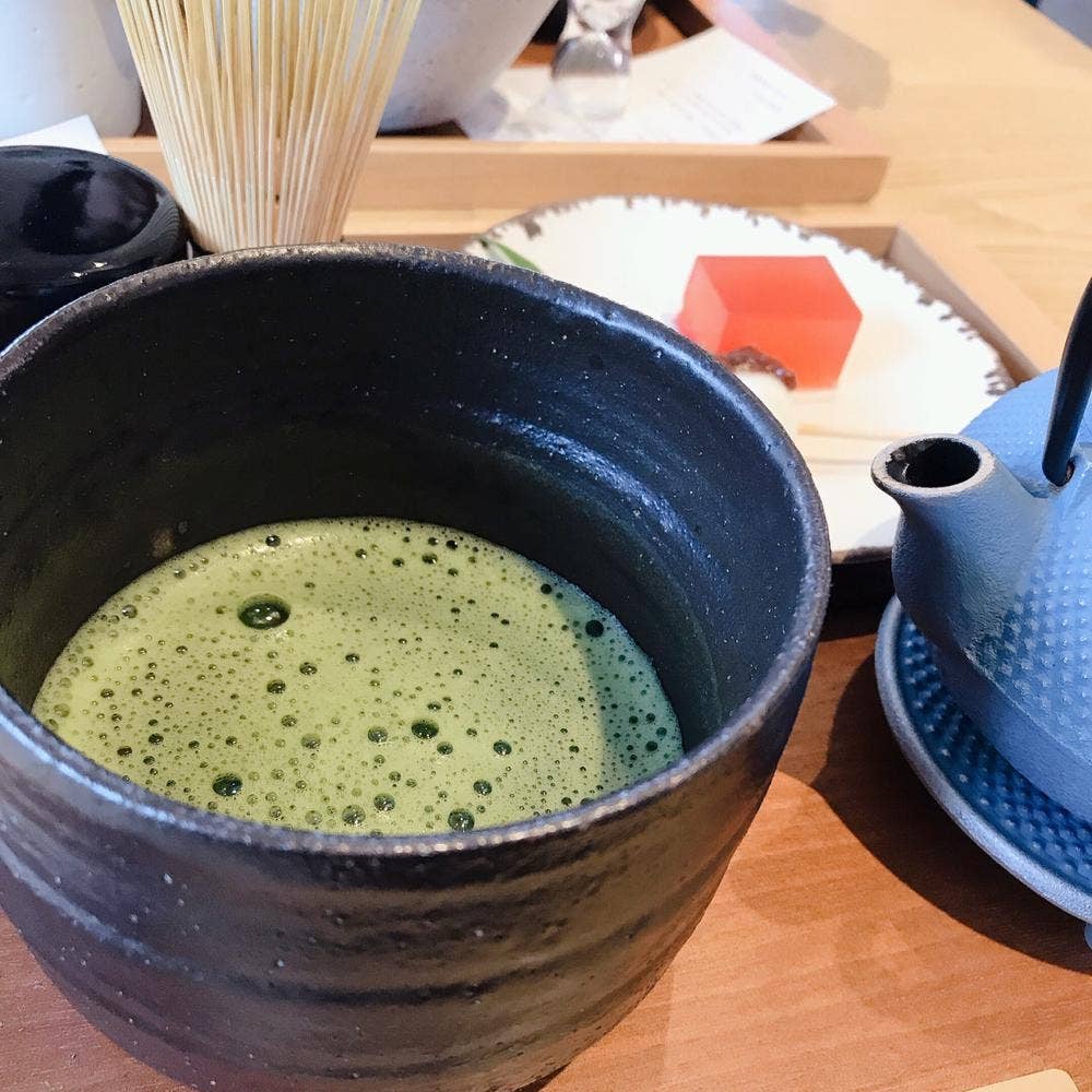 茶房 贔