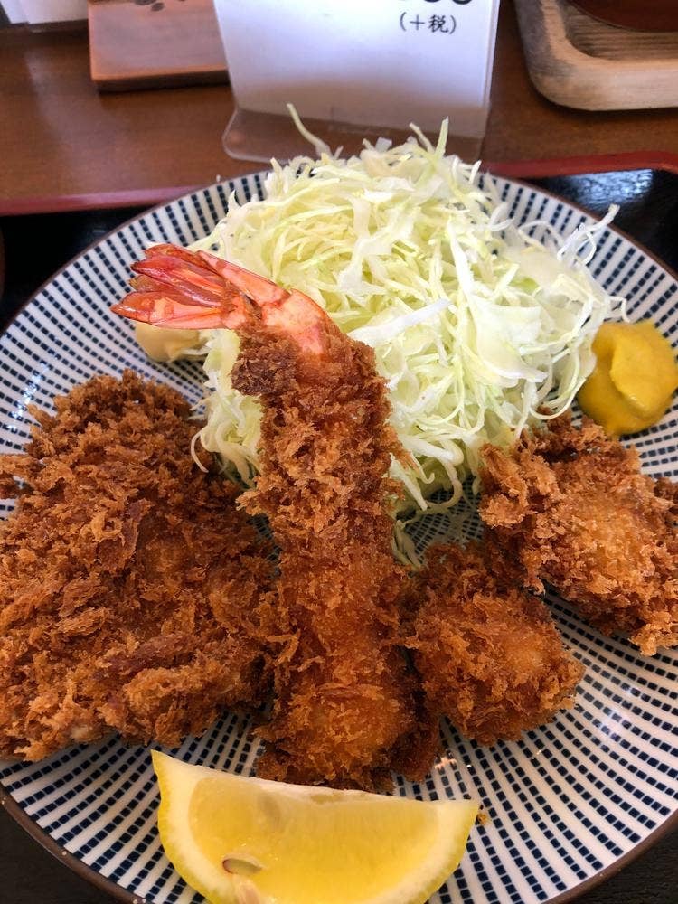 とんかつ とん平