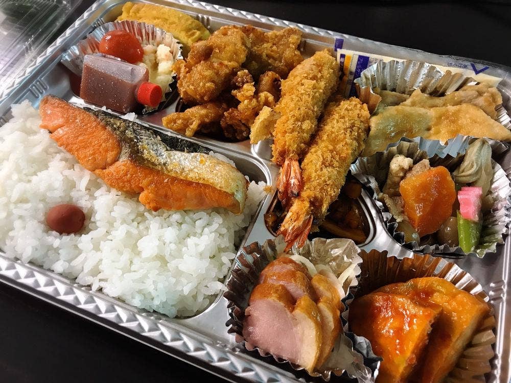 にこにこ弁当 本郷店
