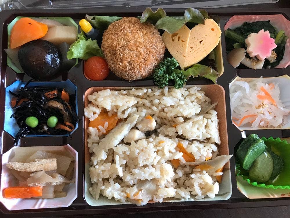 こめこめ 諏訪野町店