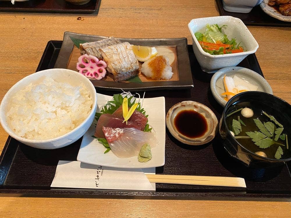 きときと 釣谷鮮魚店
