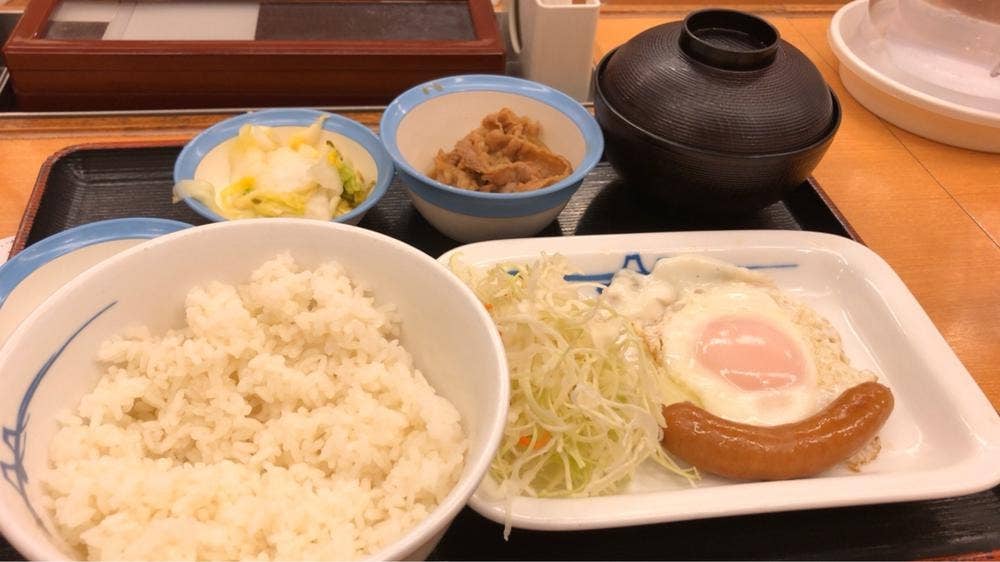 松屋 白山店