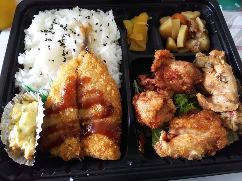 鉄板居酒屋 とんぼ