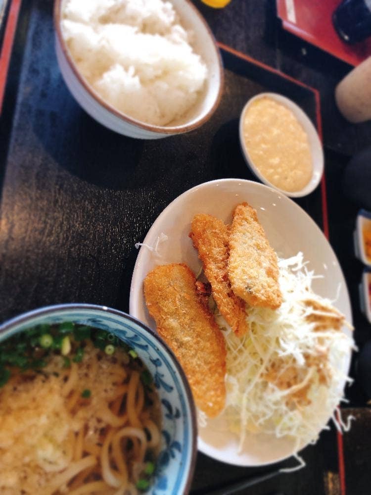 まるまるうどん東長崎店
