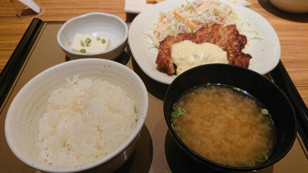 やよい軒 吹上鎌塚店