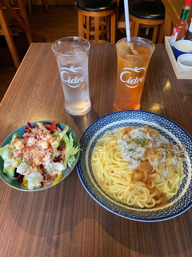 丸焼きチキン 大衆オステリア TORIPANI