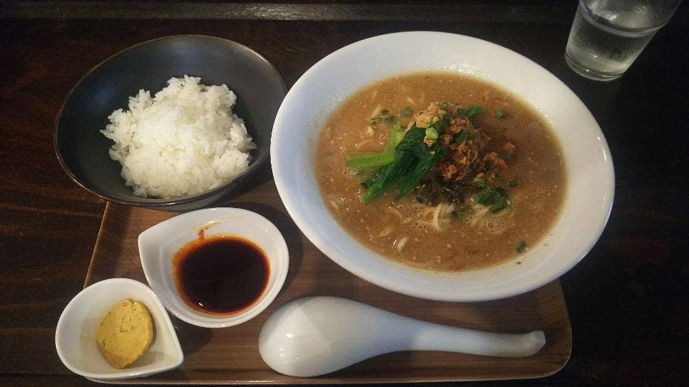 担々麺専門 麺香れんげ