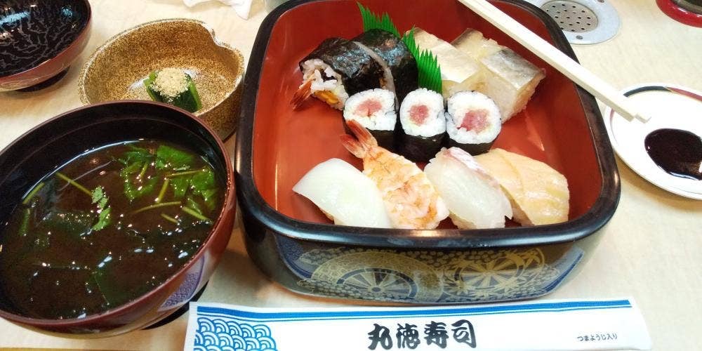 丸徳寿司花川店