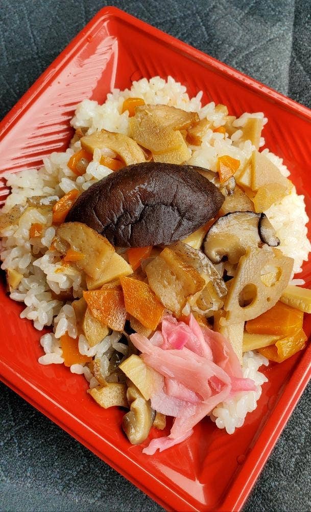 津久井湖観光センター