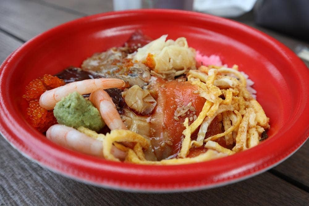 淡路島と喰らえ 三軒茶屋店