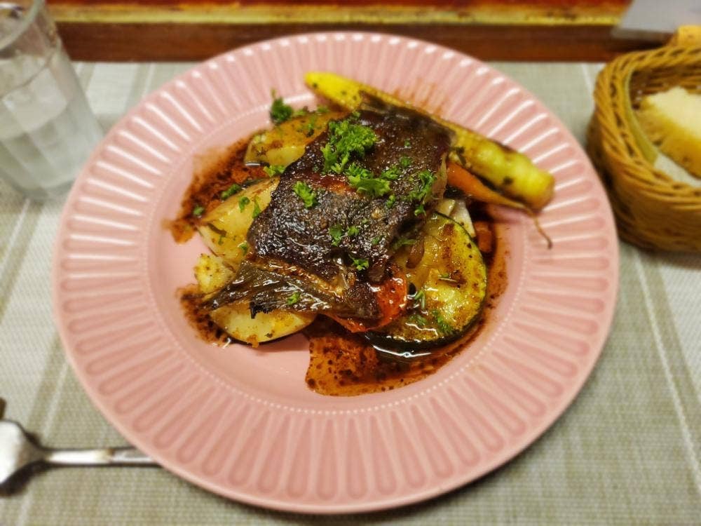 ビストロアンプル