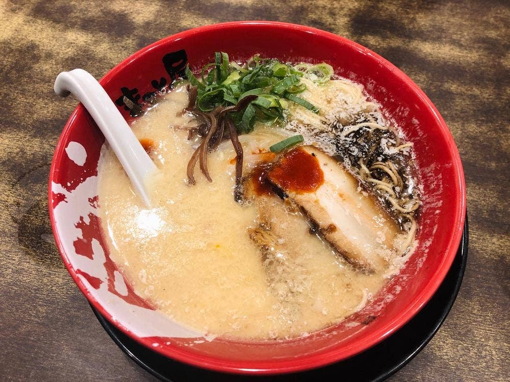 ラーメン まこと屋 箕面牧落店
