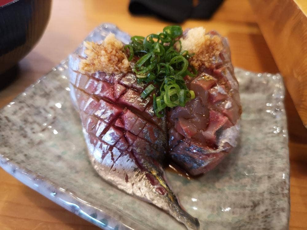鮨芳