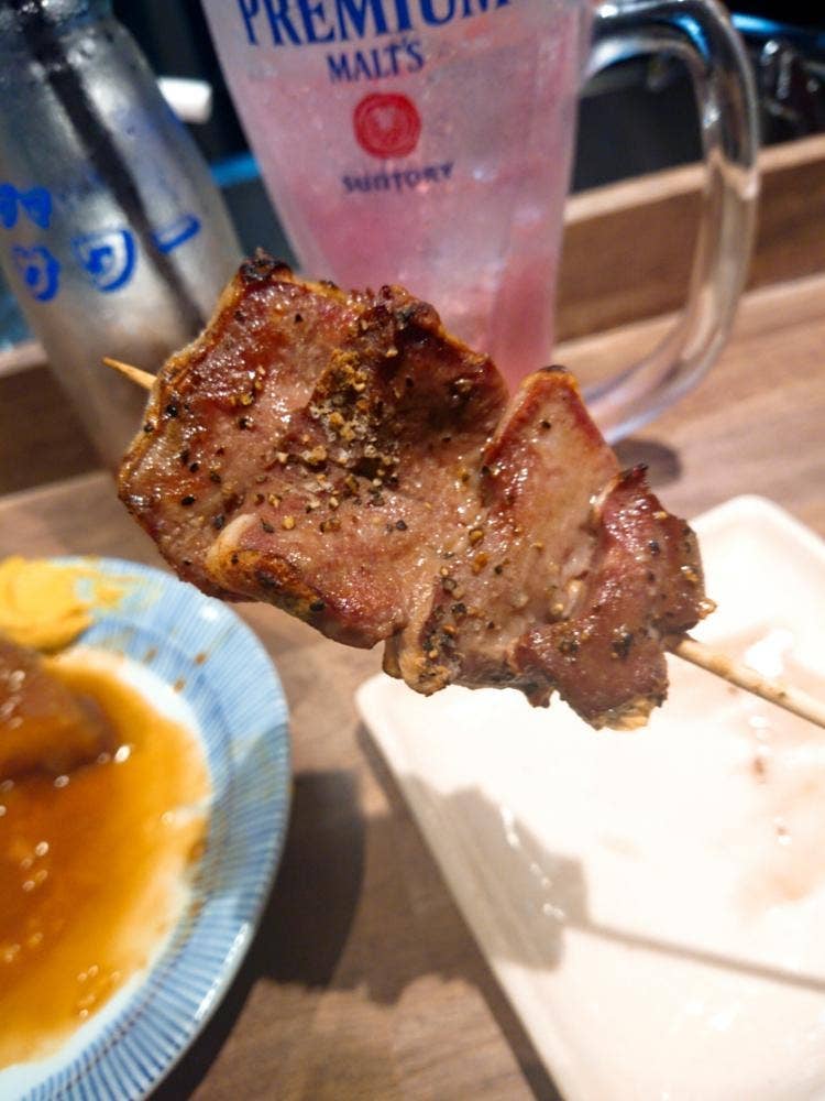 立ち呑み 焼きとん 大黒 北千住西口店