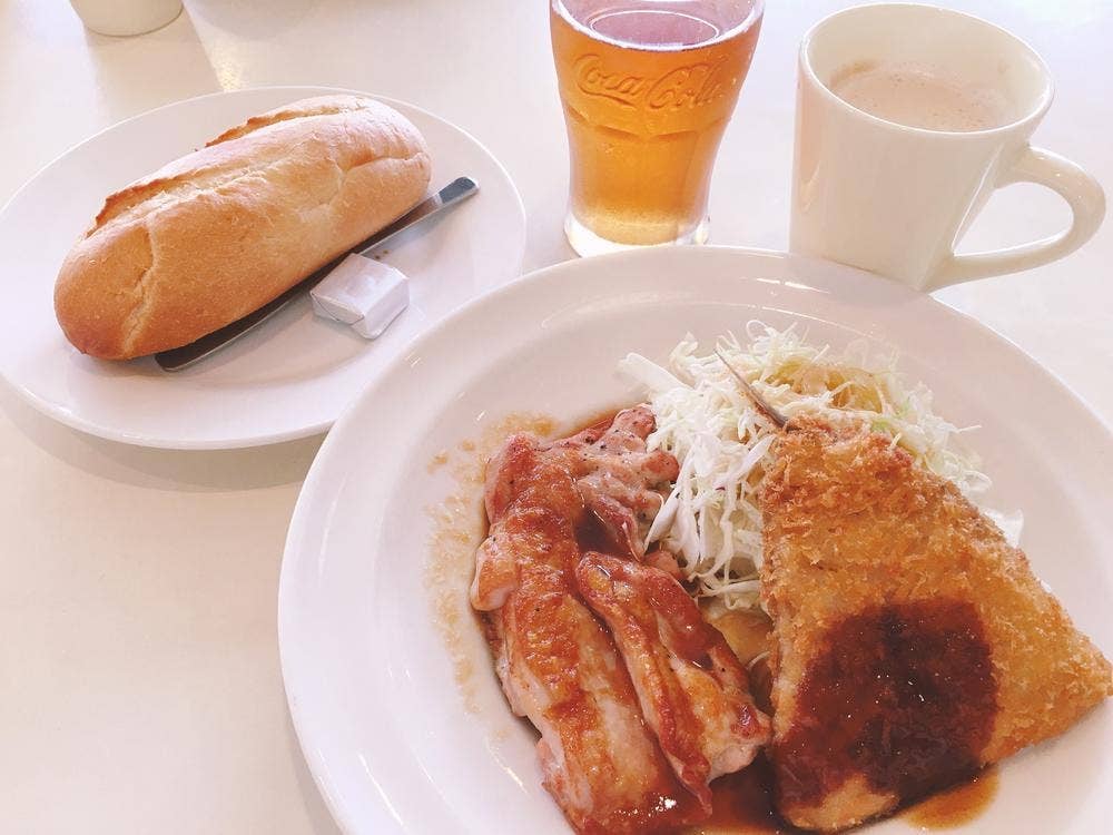 ガスト 草加松原店