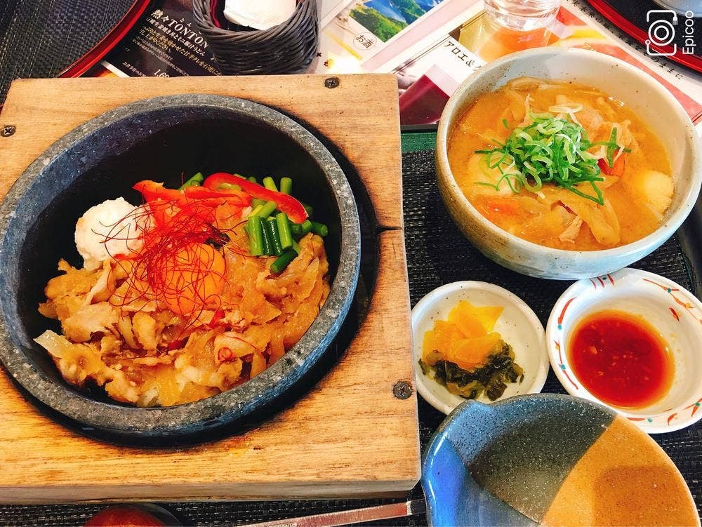 花生カントリークラブ レストラン