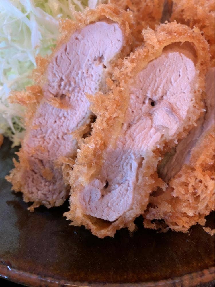とんかつ チロリン村