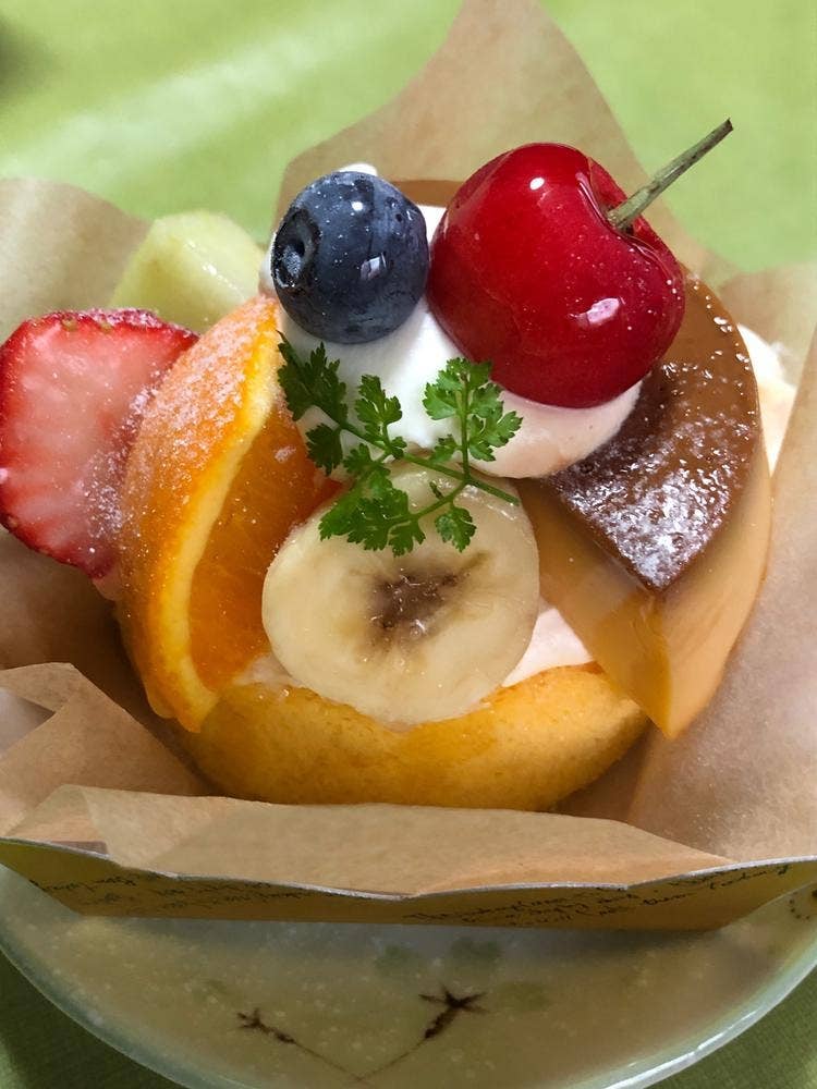 ヤキガシとケーキ atelier mignon