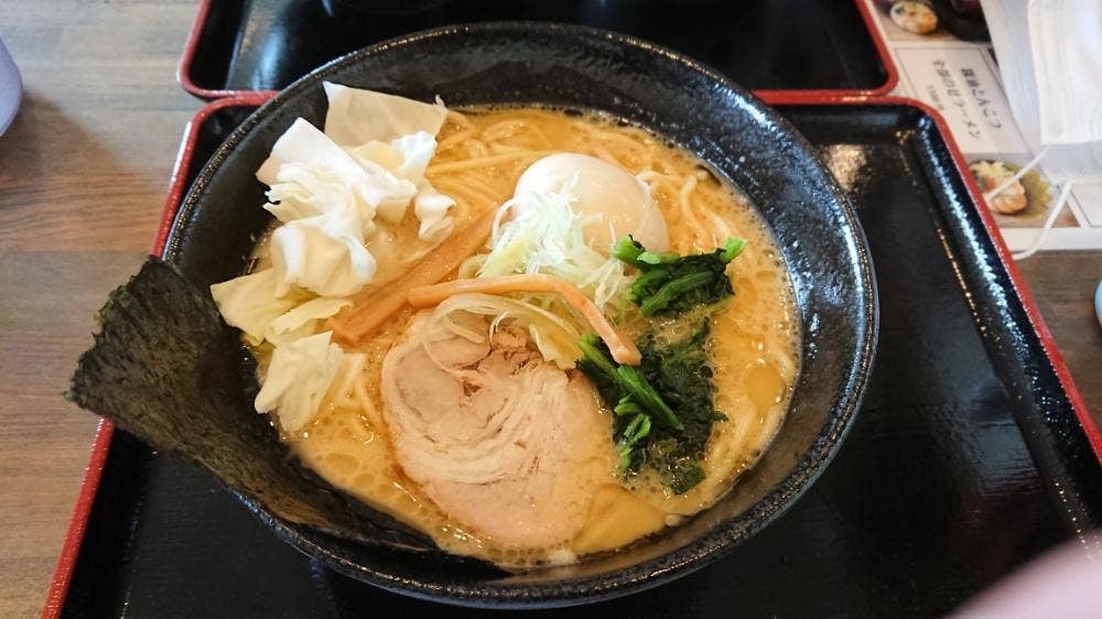 ラーメン 白