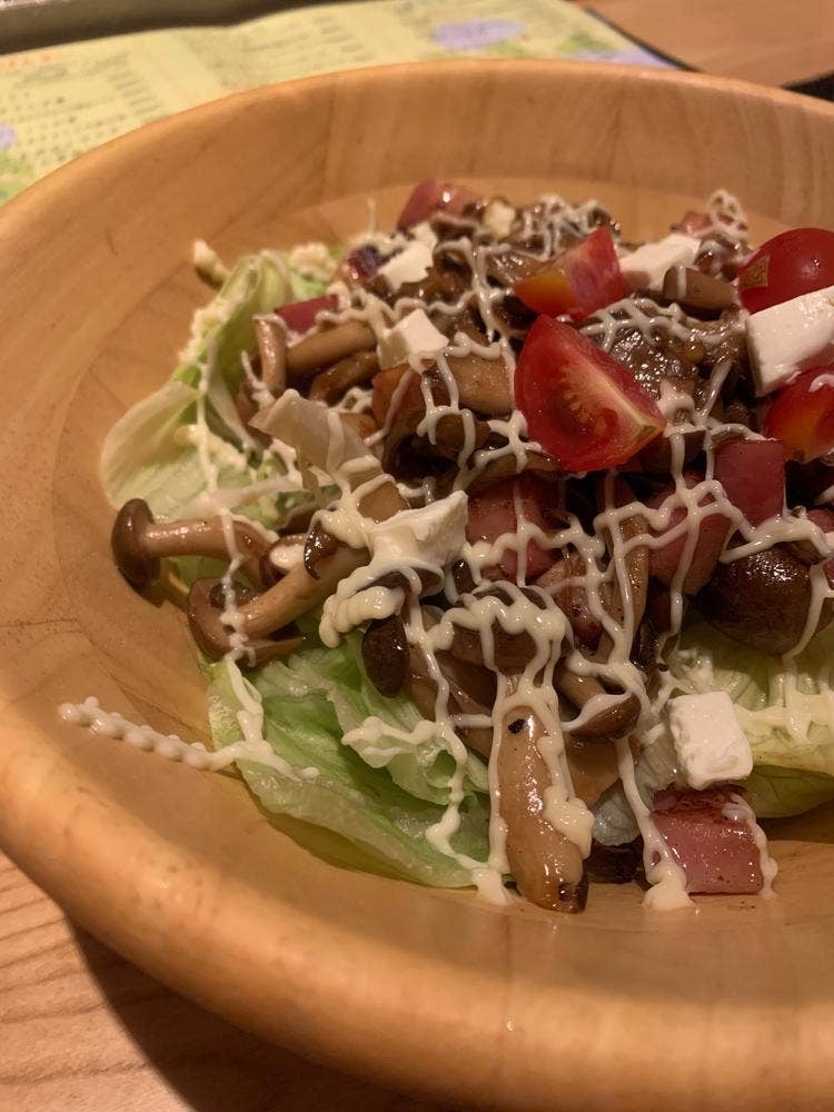 和小皿料理と炉 Emimag