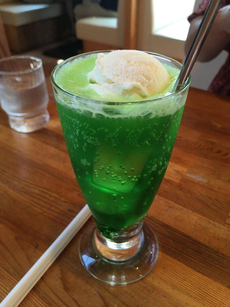 カフェ モントリオール