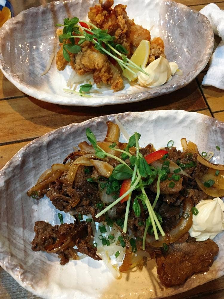 炭火焼きとりとお酒 はち