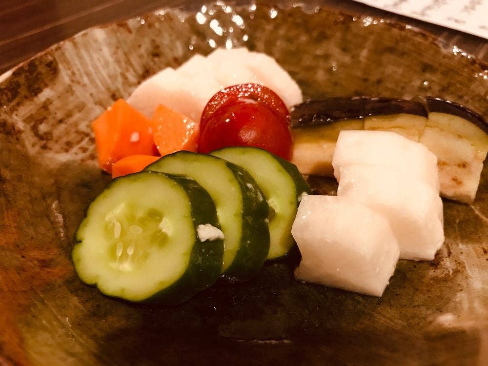 くにこし