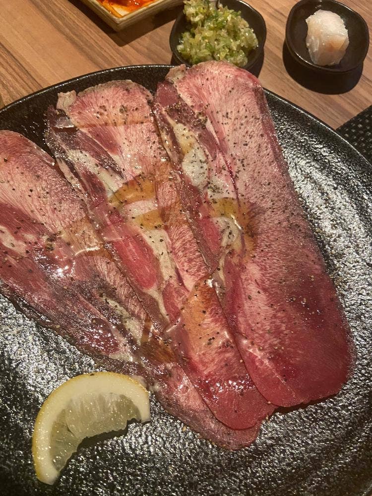 七輪焼肉・牛丸