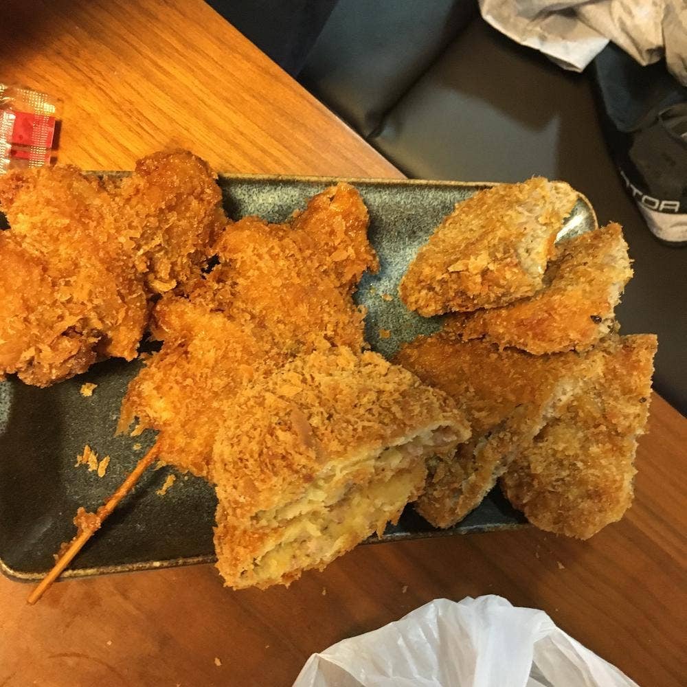 牛屋の肉屋よこお