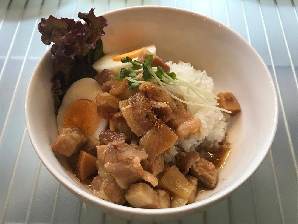 カフェ＆Bar Over 八王子
