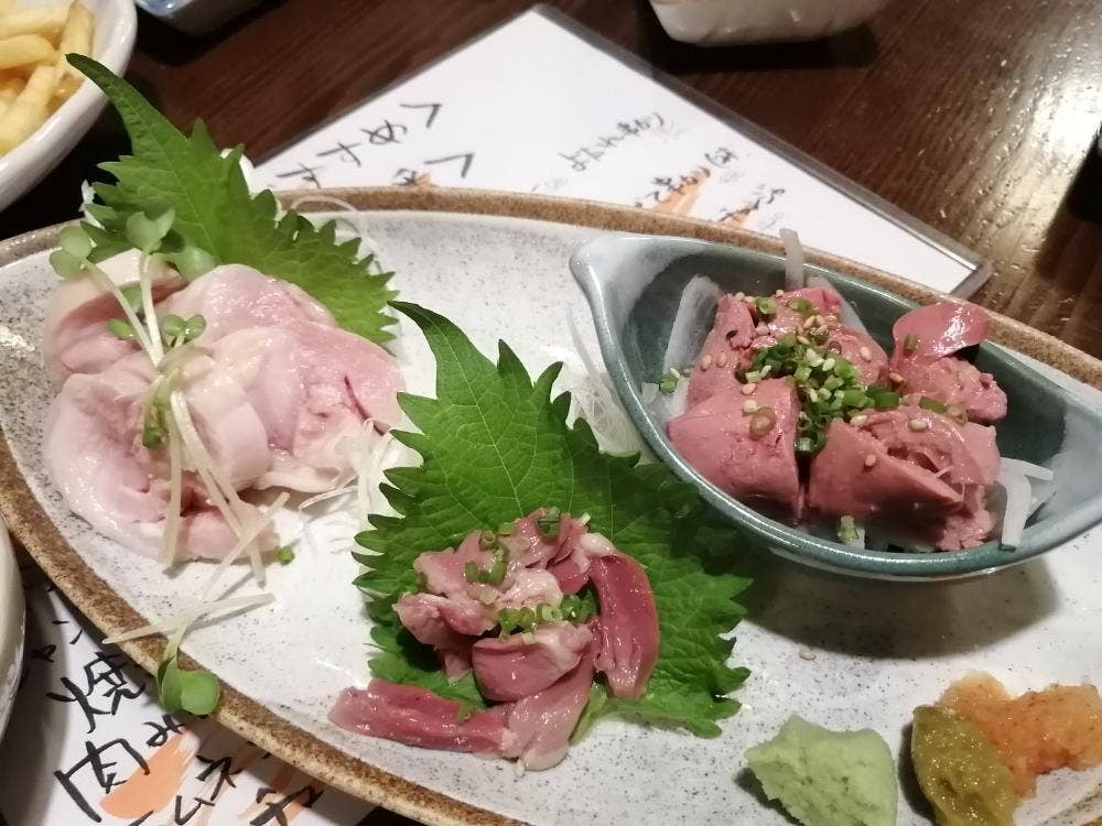 いちゃりばねーねー 焼とり 前佛 亀島店