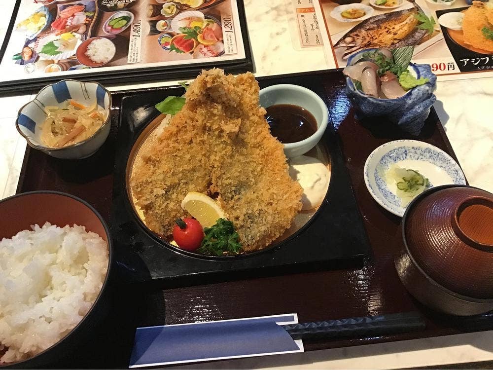 三枚目 助五郎 本宮店