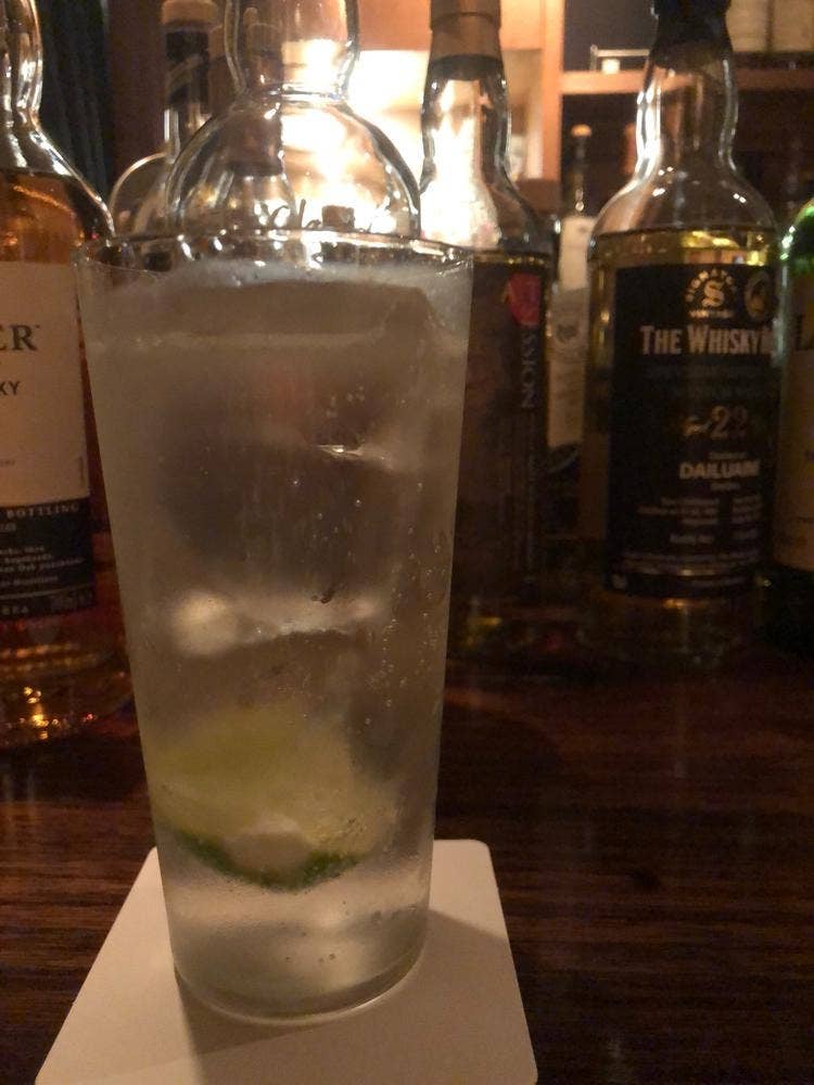 バー ラッケンブース