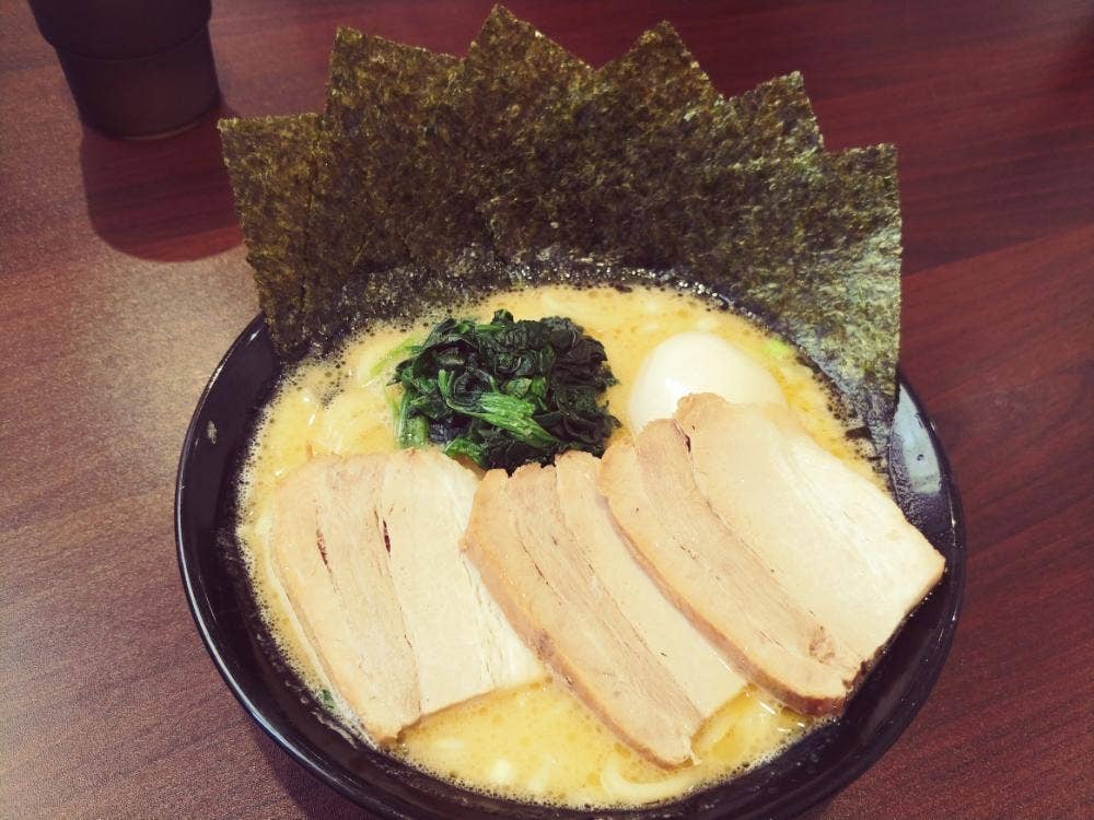 横浜家系ラーメン 龍馬家 長崎店