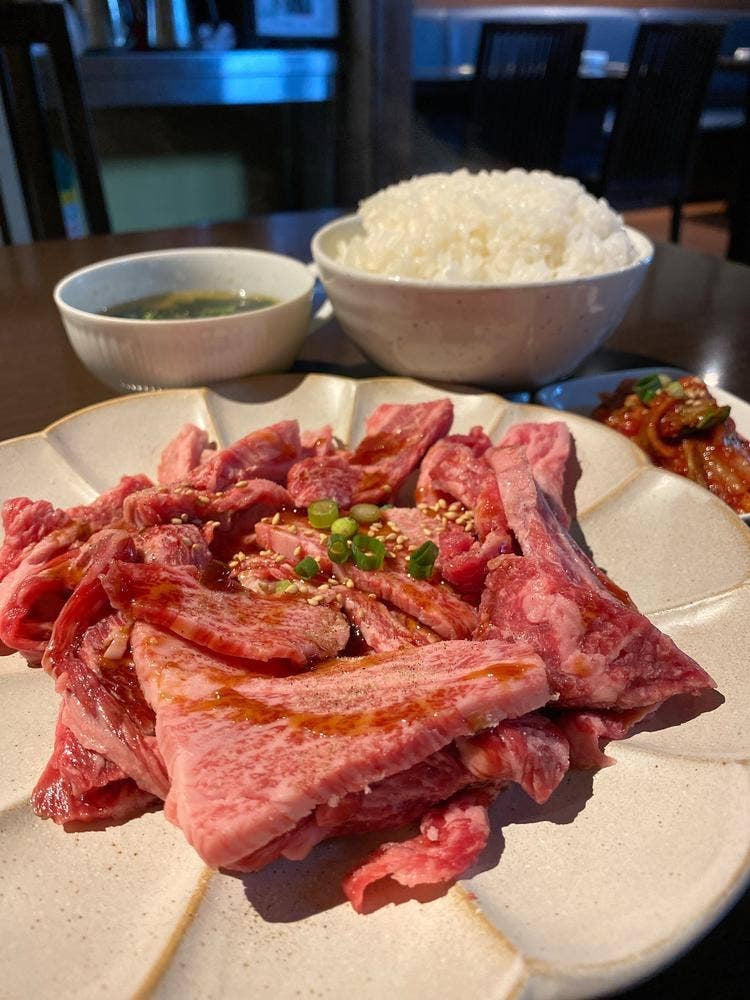 本格焼肉もつ鍋 肉衛門 葛西店