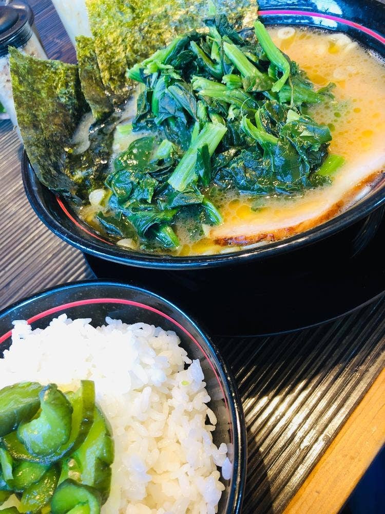 横浜家系ラーメン 勝星家