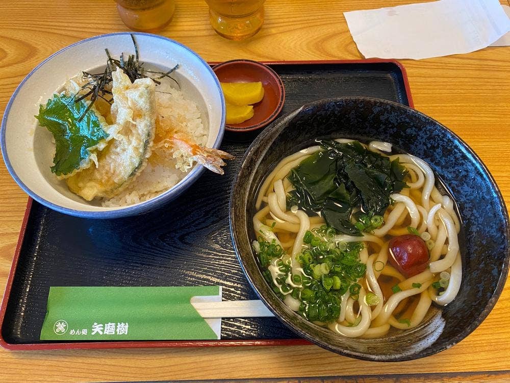 めん処矢磨樹 松前店