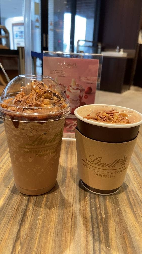 リンツ ショコラ カフェ 三井アウトレットパーク 仙台港店