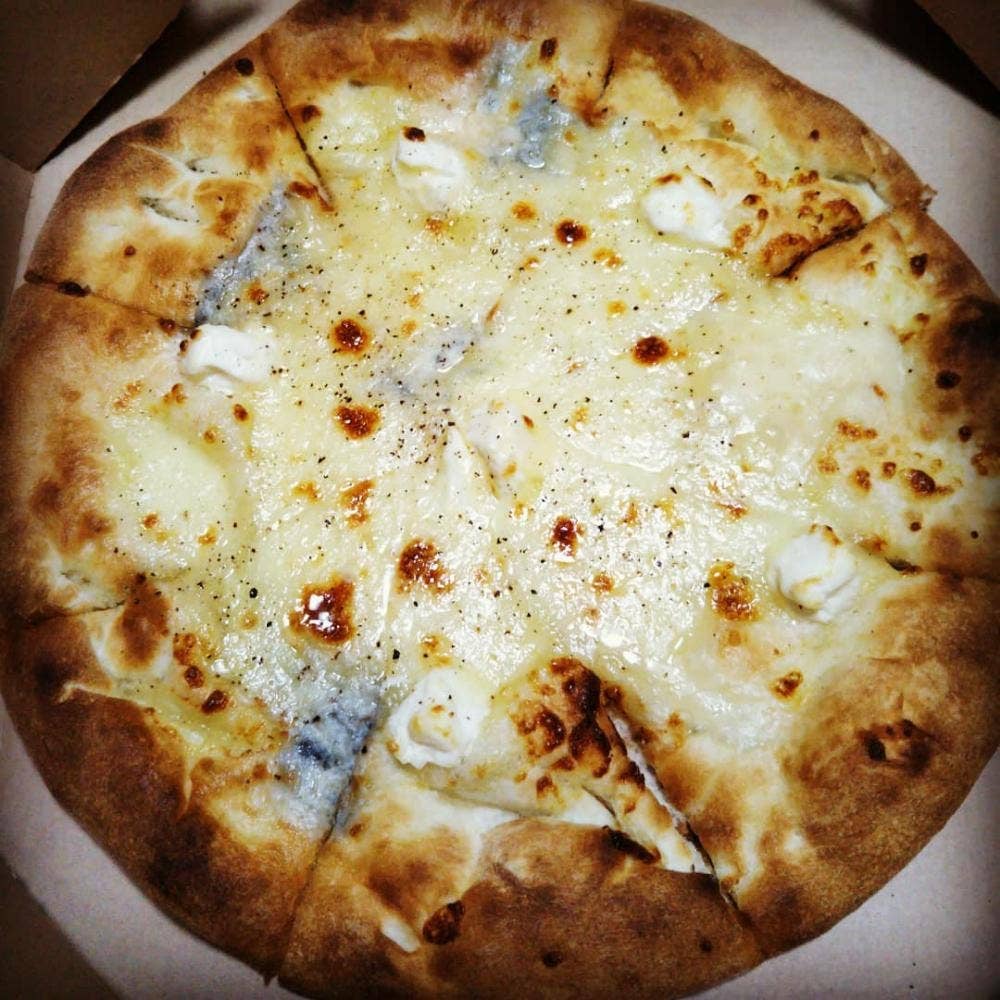 ピザショップ マンドリアーノ ニセコ高橋牧場