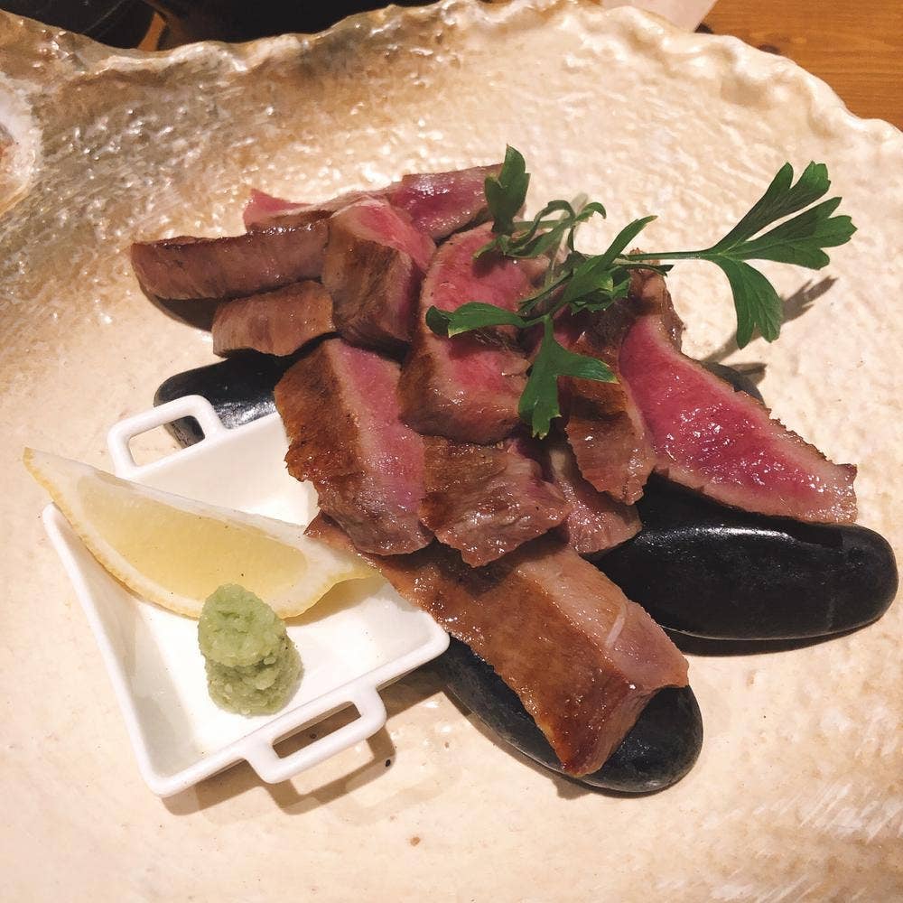 牛たん焼きと牛たんしゃぶしゃぶ とろたんしゃ