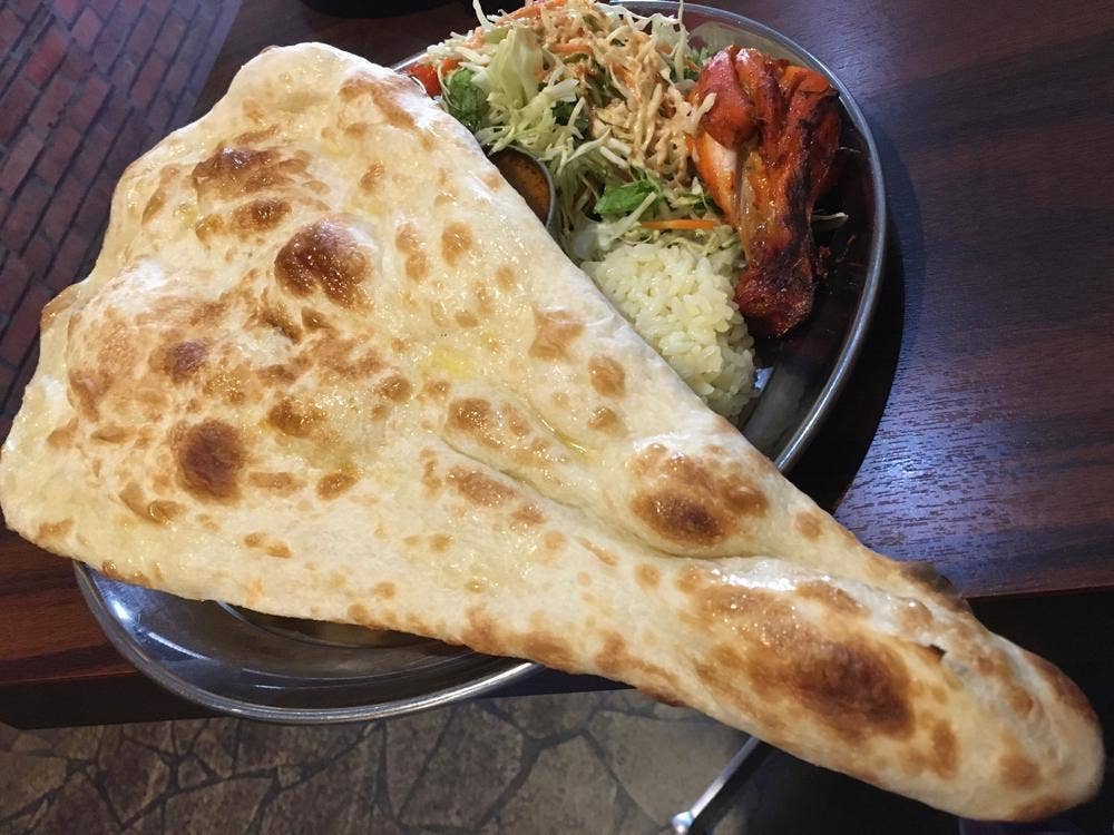 パリワール緑地公園店