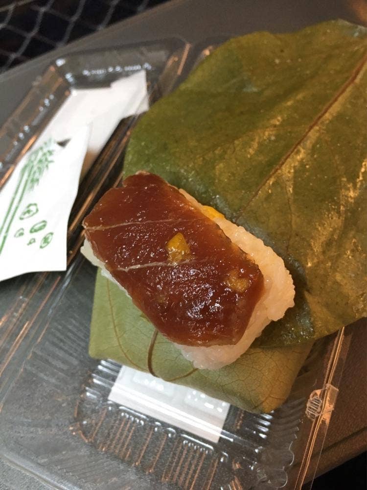 柿の葉寿司松田屋